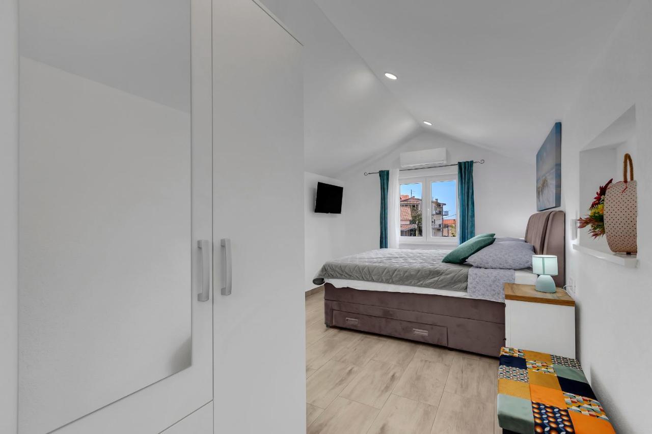 Kuca Za Odmor Lemon Tree Makarska Apartment Ngoại thất bức ảnh