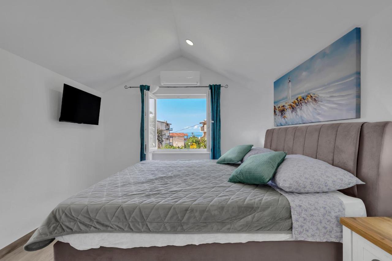 Kuca Za Odmor Lemon Tree Makarska Apartment Ngoại thất bức ảnh