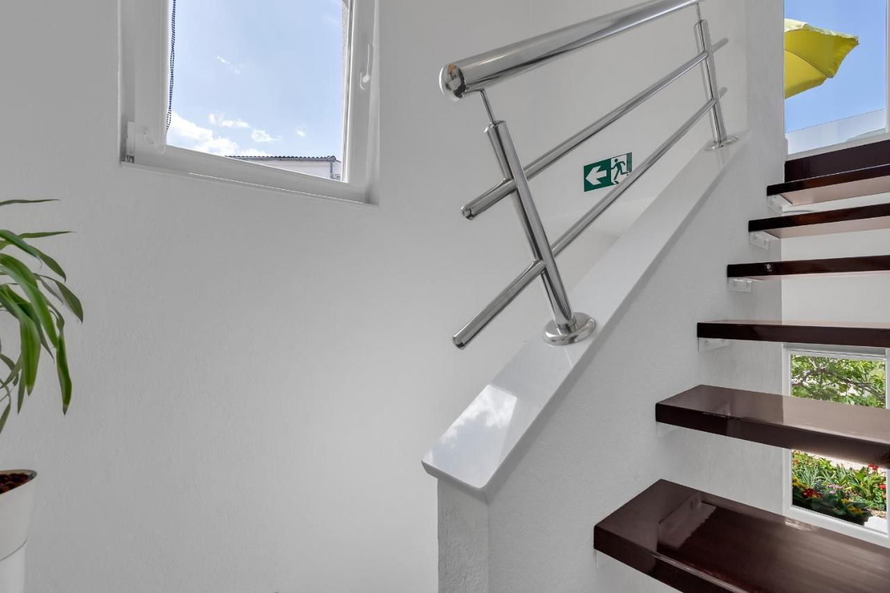 Kuca Za Odmor Lemon Tree Makarska Apartment Ngoại thất bức ảnh