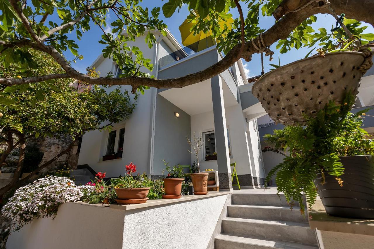 Kuca Za Odmor Lemon Tree Makarska Apartment Ngoại thất bức ảnh
