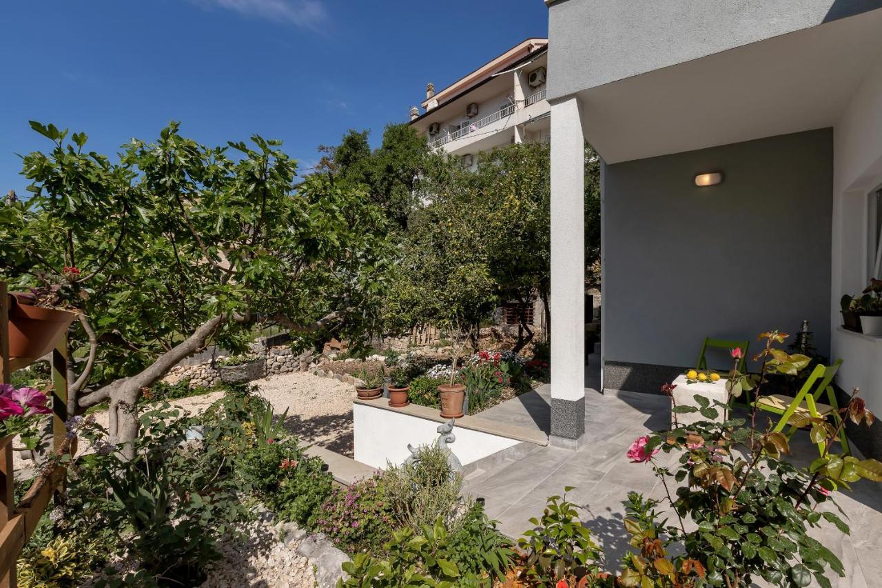 Kuca Za Odmor Lemon Tree Makarska Apartment Ngoại thất bức ảnh