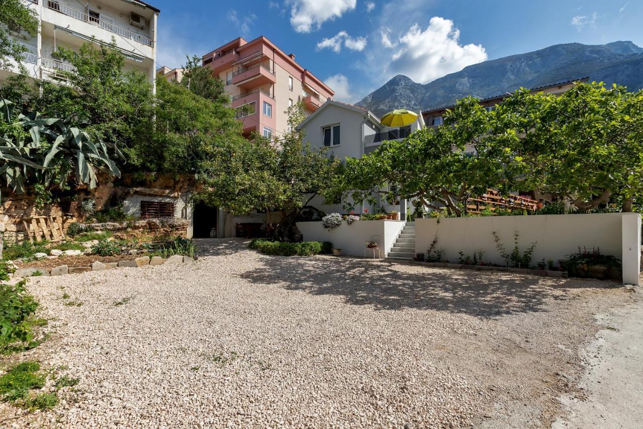 Kuca Za Odmor Lemon Tree Makarska Apartment Ngoại thất bức ảnh